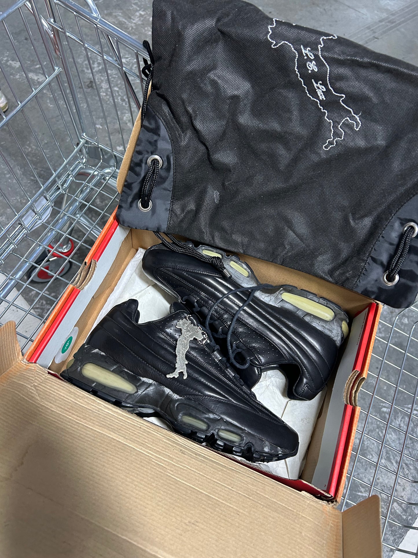 Nike Air Max 95 Lux Black (2001) US9 men’s