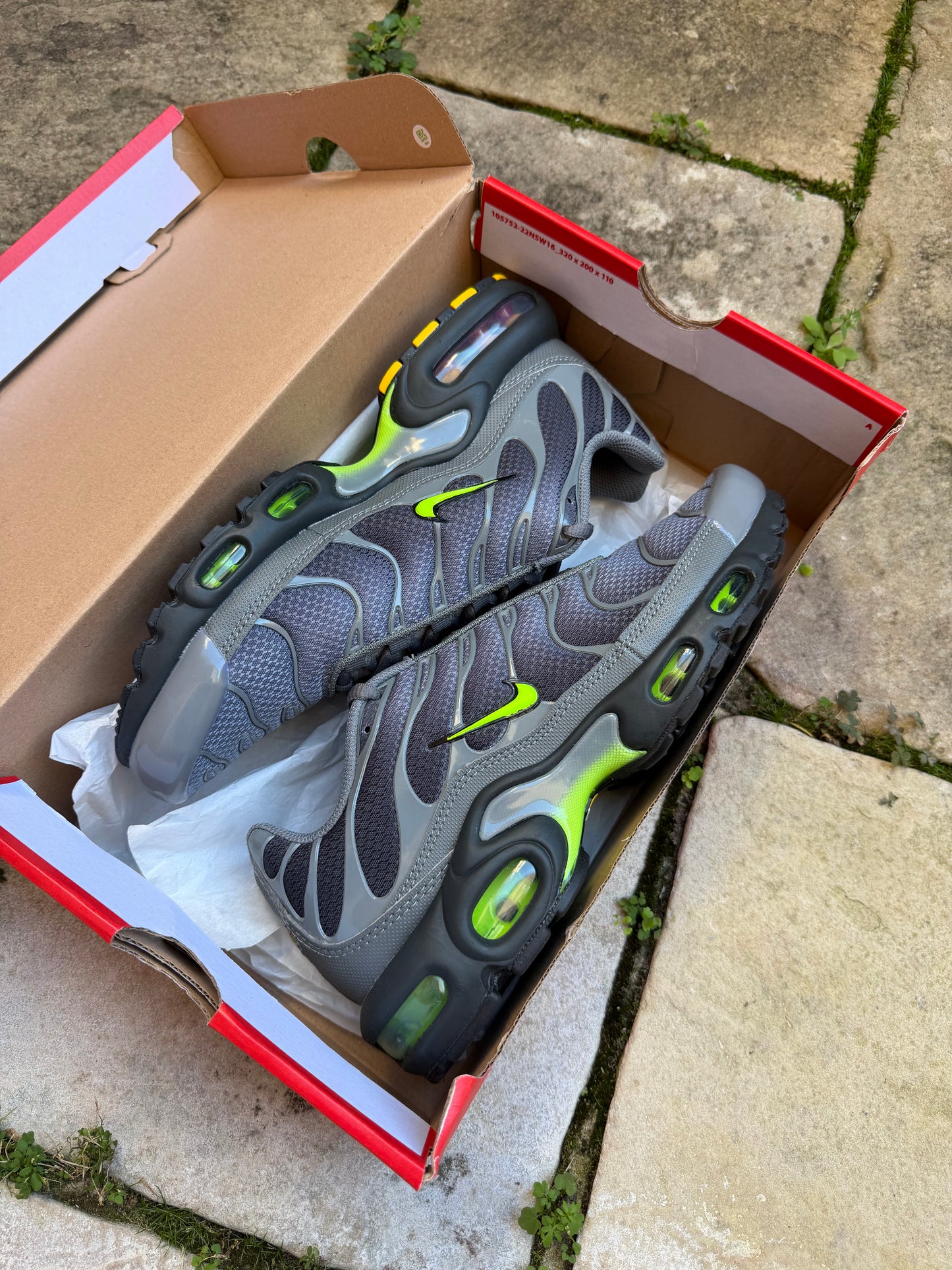Nike Air Max Plus "Smoke Grey Volt" US8 Men's