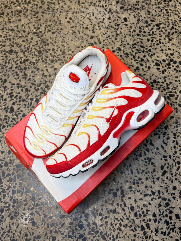 Nike Air Max Plus "Arsenal" Men's US9.5