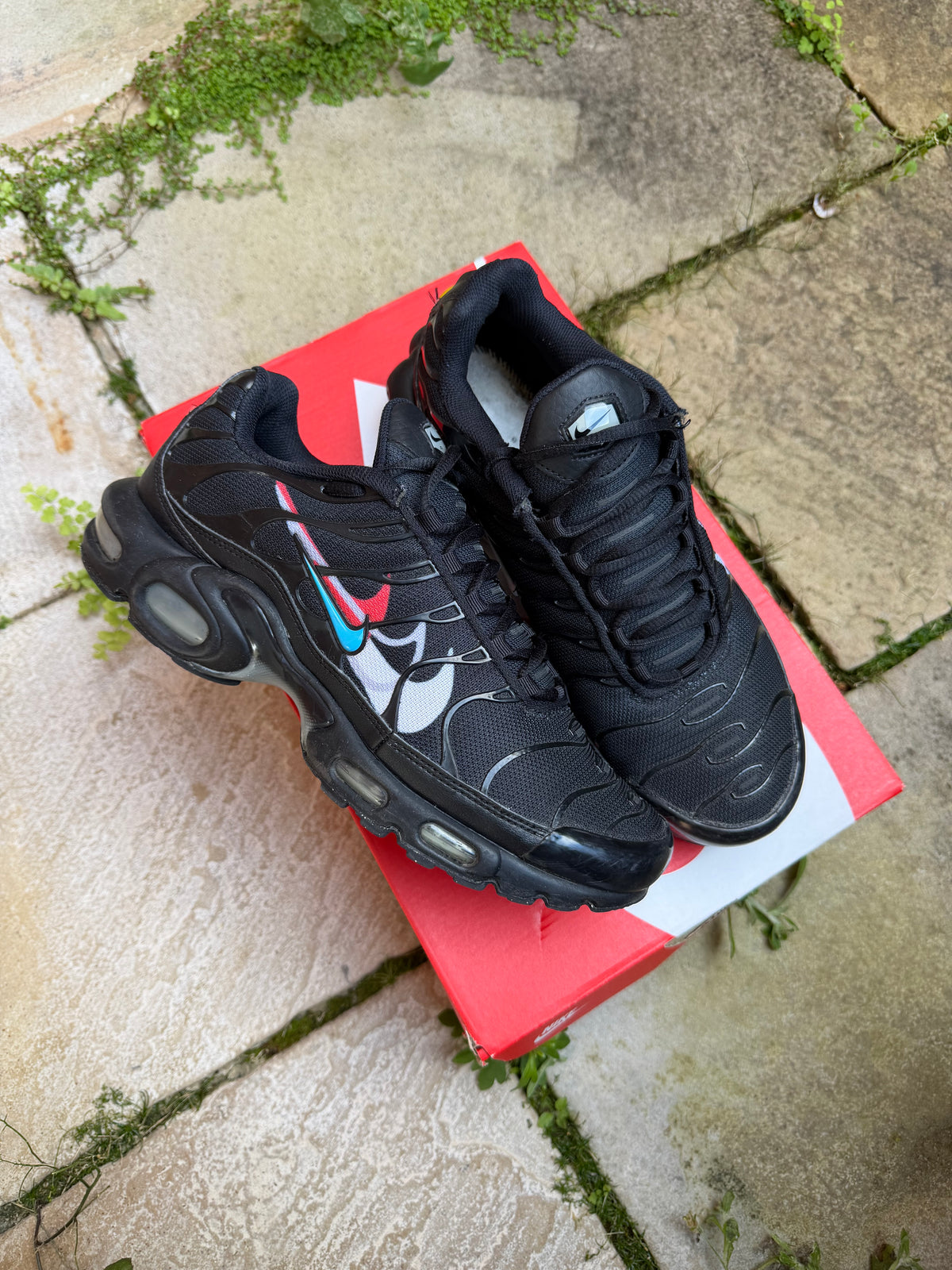 Nike Air Max Plus “Multi Swoosh Black” US9 Men’s