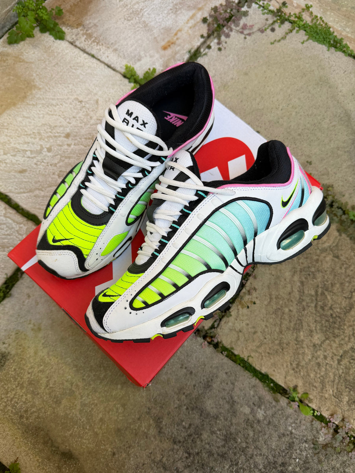 Nike Tailwind 4 “Aurora Green” US11 Men’s