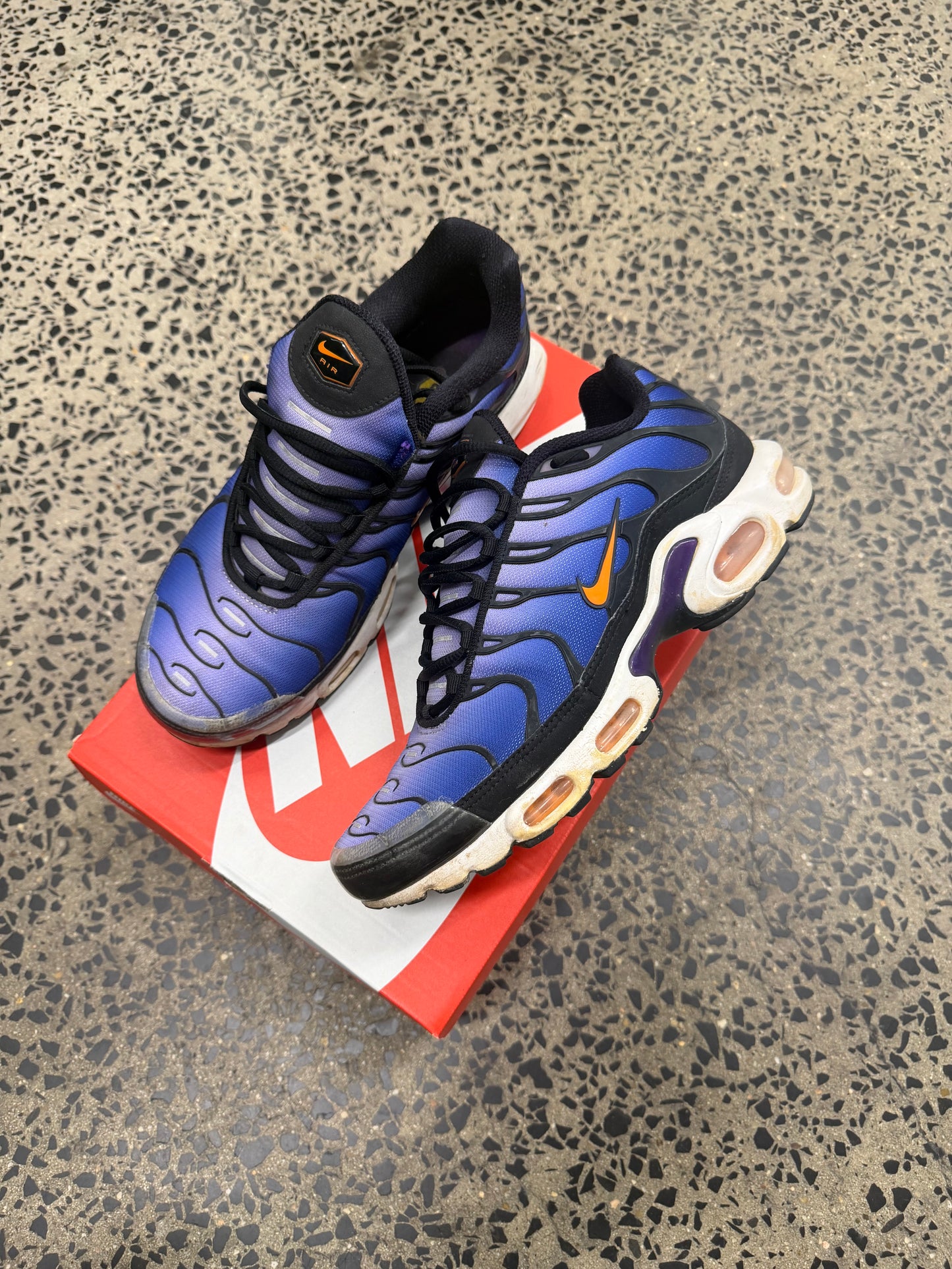 Nike Air Max Plus "Purple Volts" US10 Men's (2018 Release)