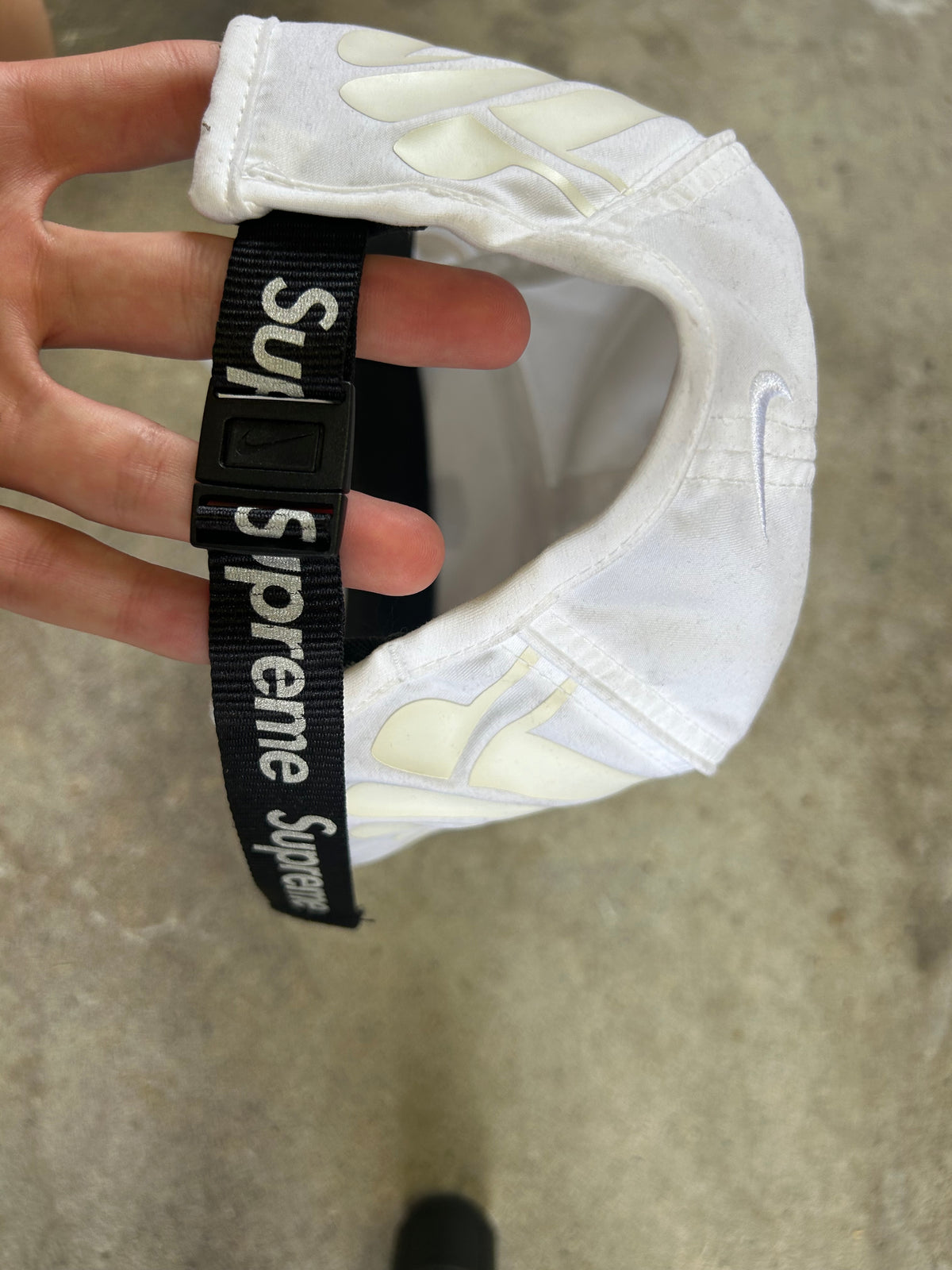 Nike TN x Supreme White Hat
