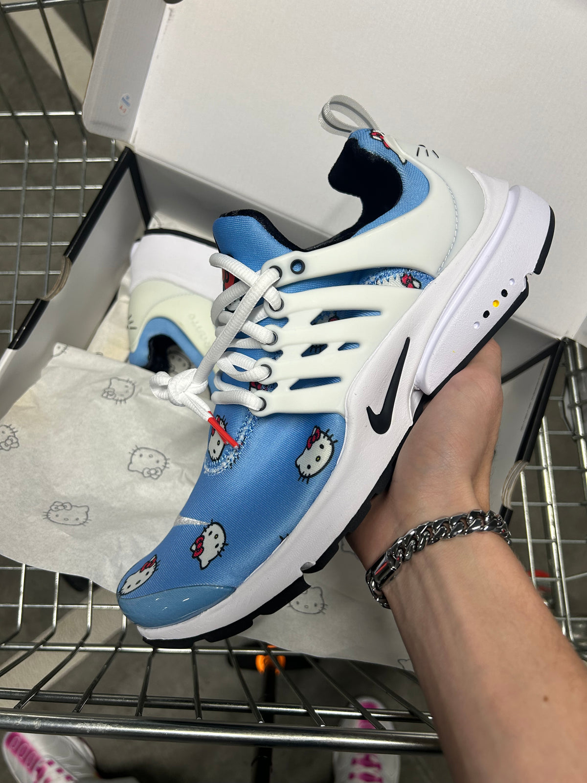 Nike Air Presto Hello Kitty’s Men’s US10