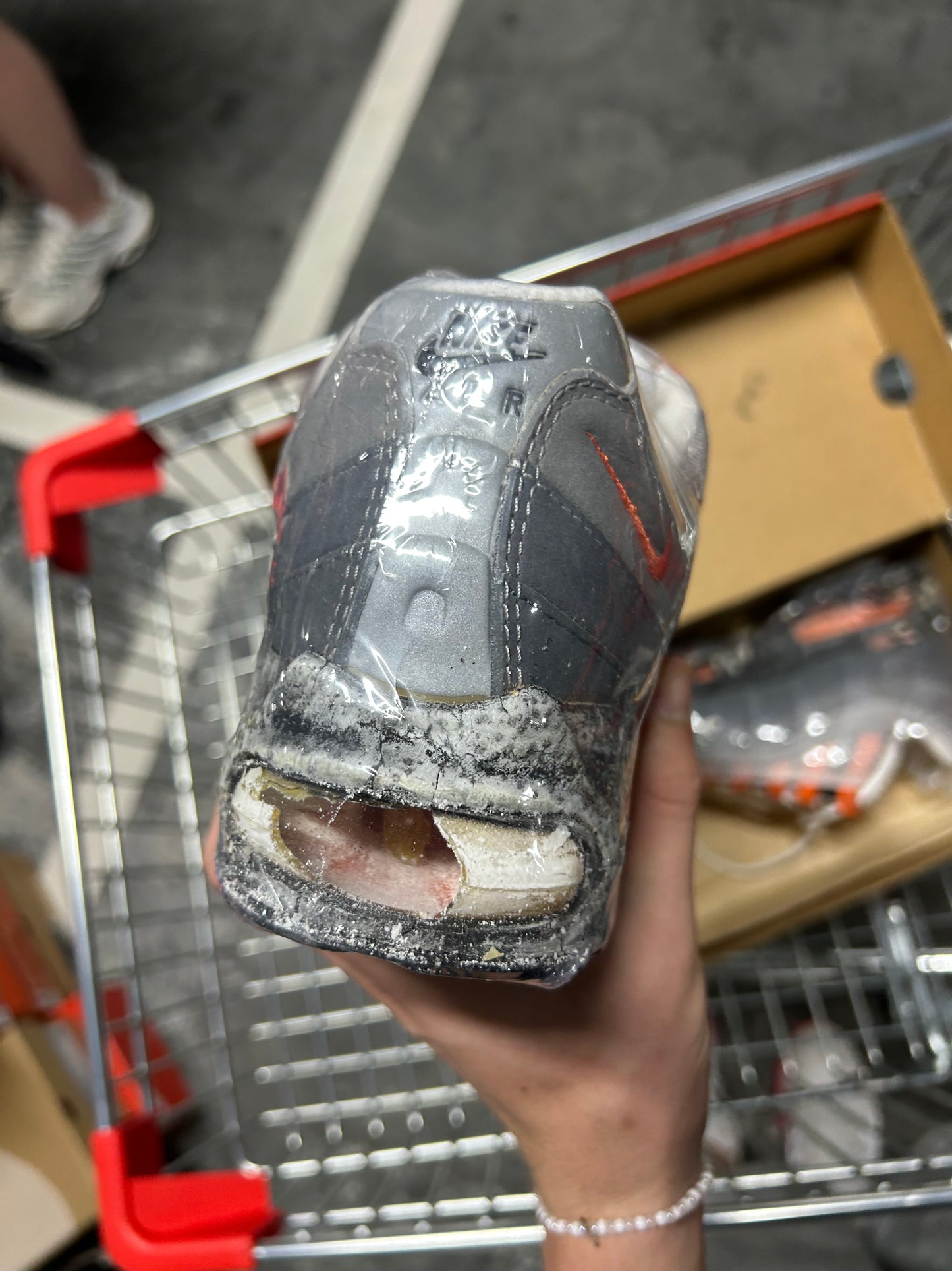 Nike Air Max 95 Black Safety Orange (1997) US9 men’s