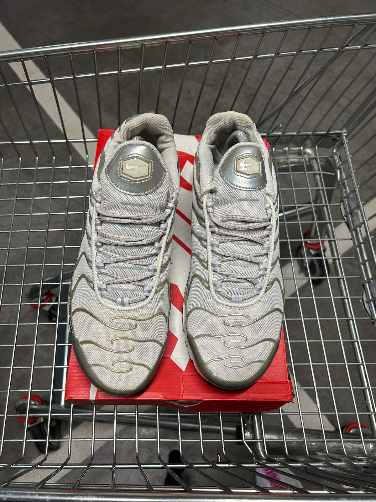 Nike Air Max Plus Silver Surfer Men’s US10.5