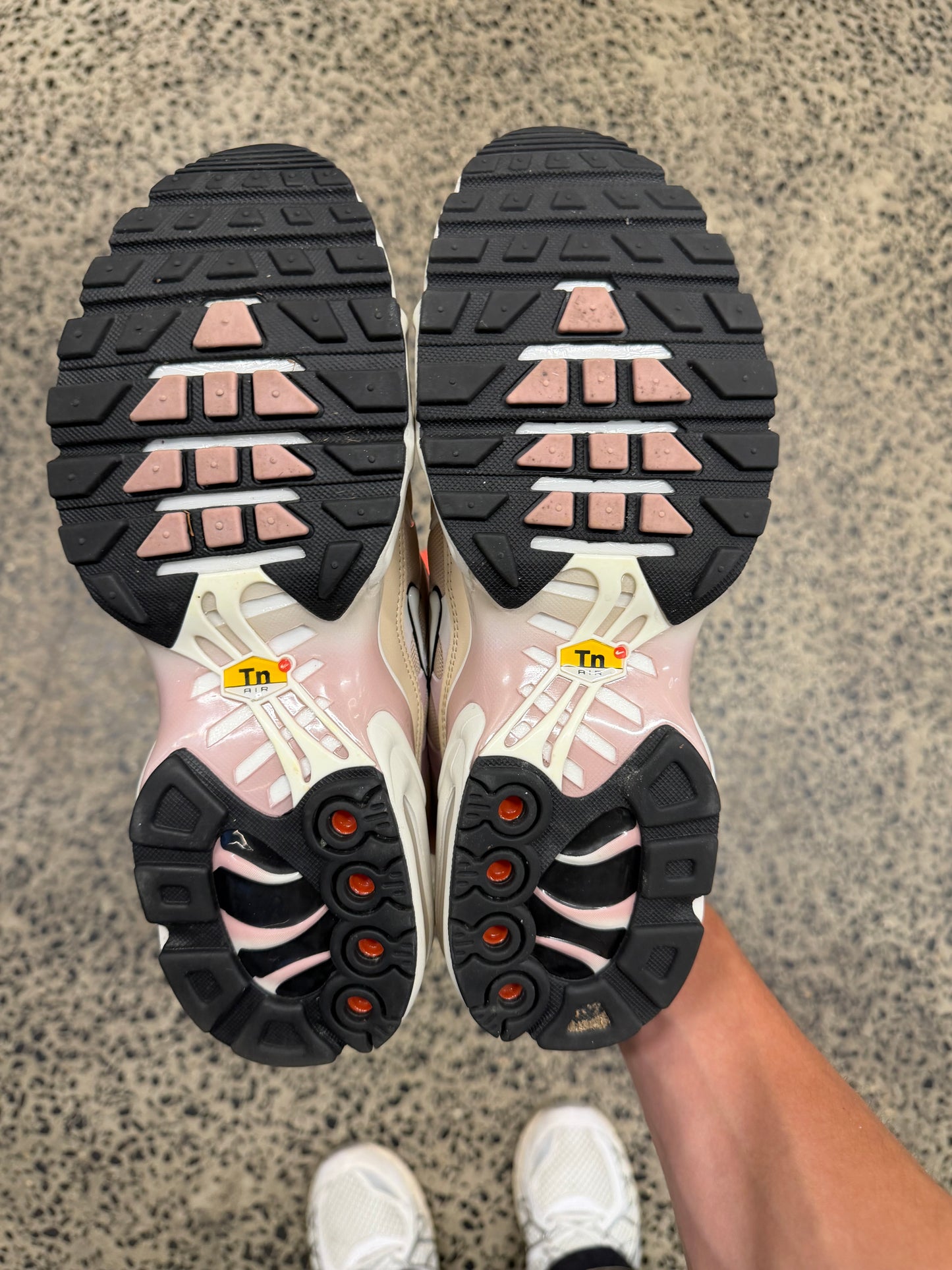 Nike Air Max Plus "Sanddrift Pink Oxford" US10 Women's/ 8.5 Men's