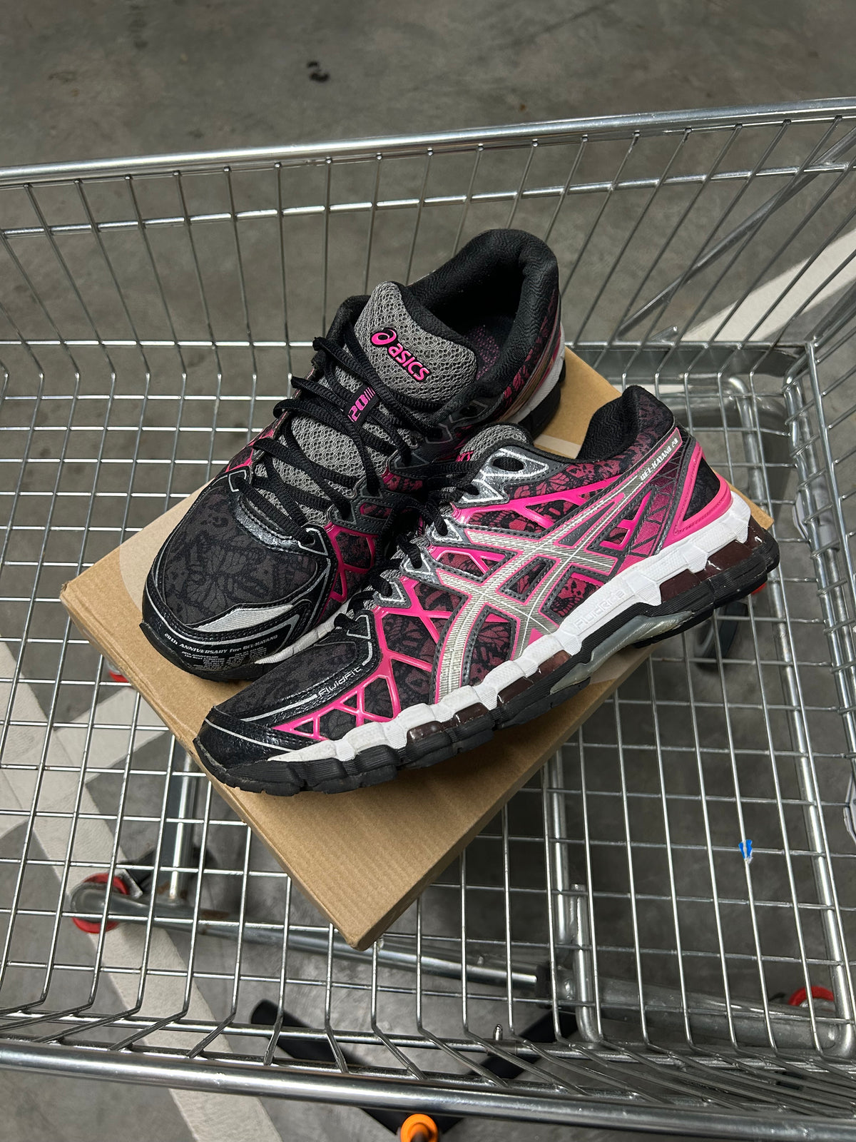 ASICS Gel Kayano 20 Swarms US11 Women's / US9.5 Men's