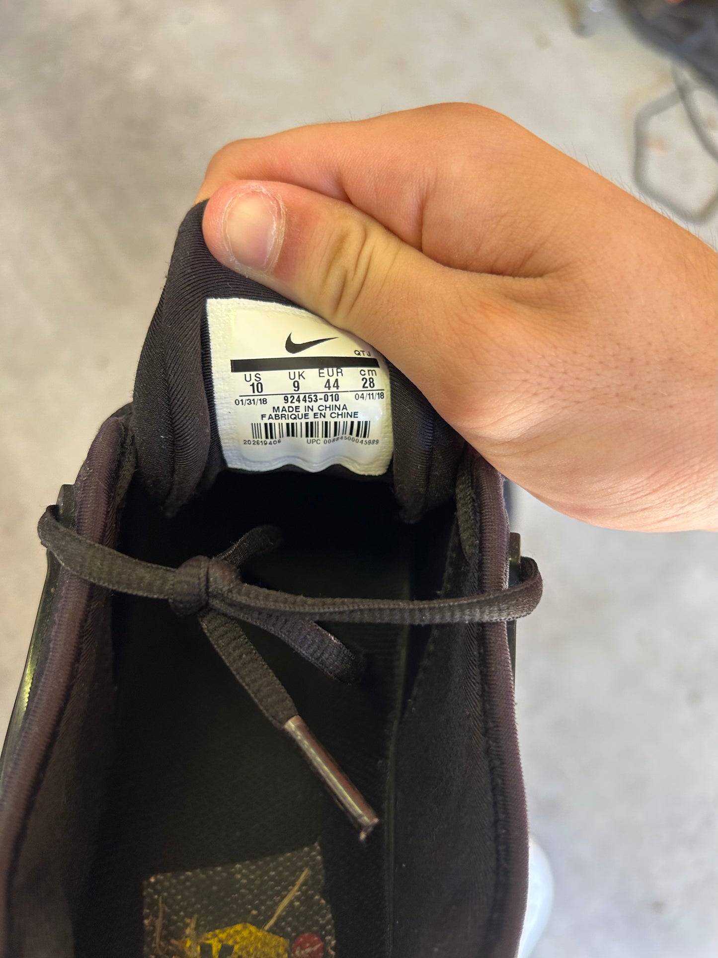 Nike Vapor Max Plus Black/ White US10 Men’s