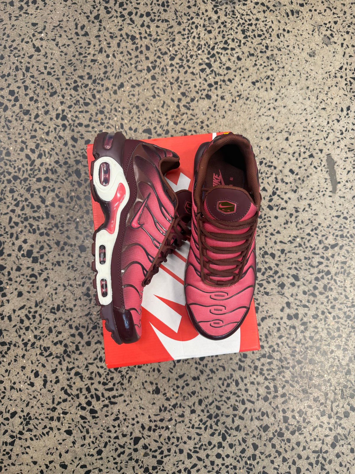 Nike Air Max Plus “Burgundy Crush” US11 Women’s/ 9.5 Men’s