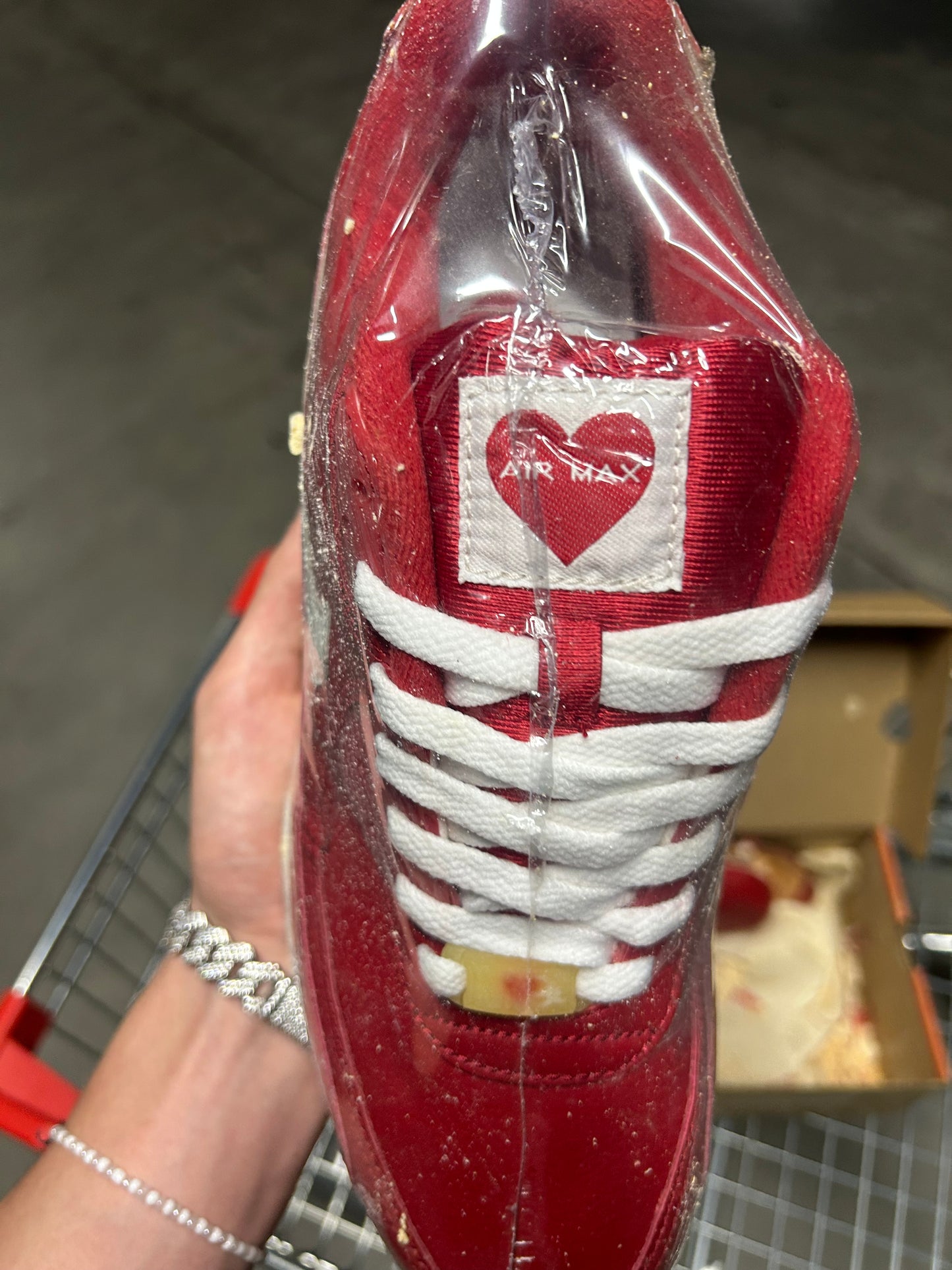 Nike Air Max 90 Valentines (2002) US10.5 Women's / US9 Men's