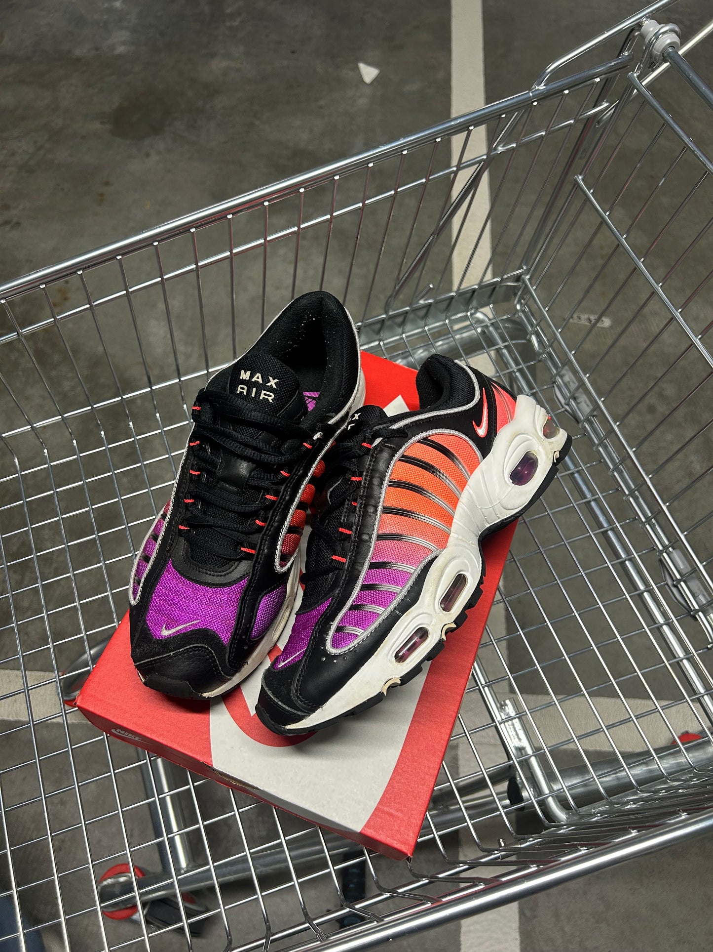 Nike Tailwind 4 Suns Men’s US9