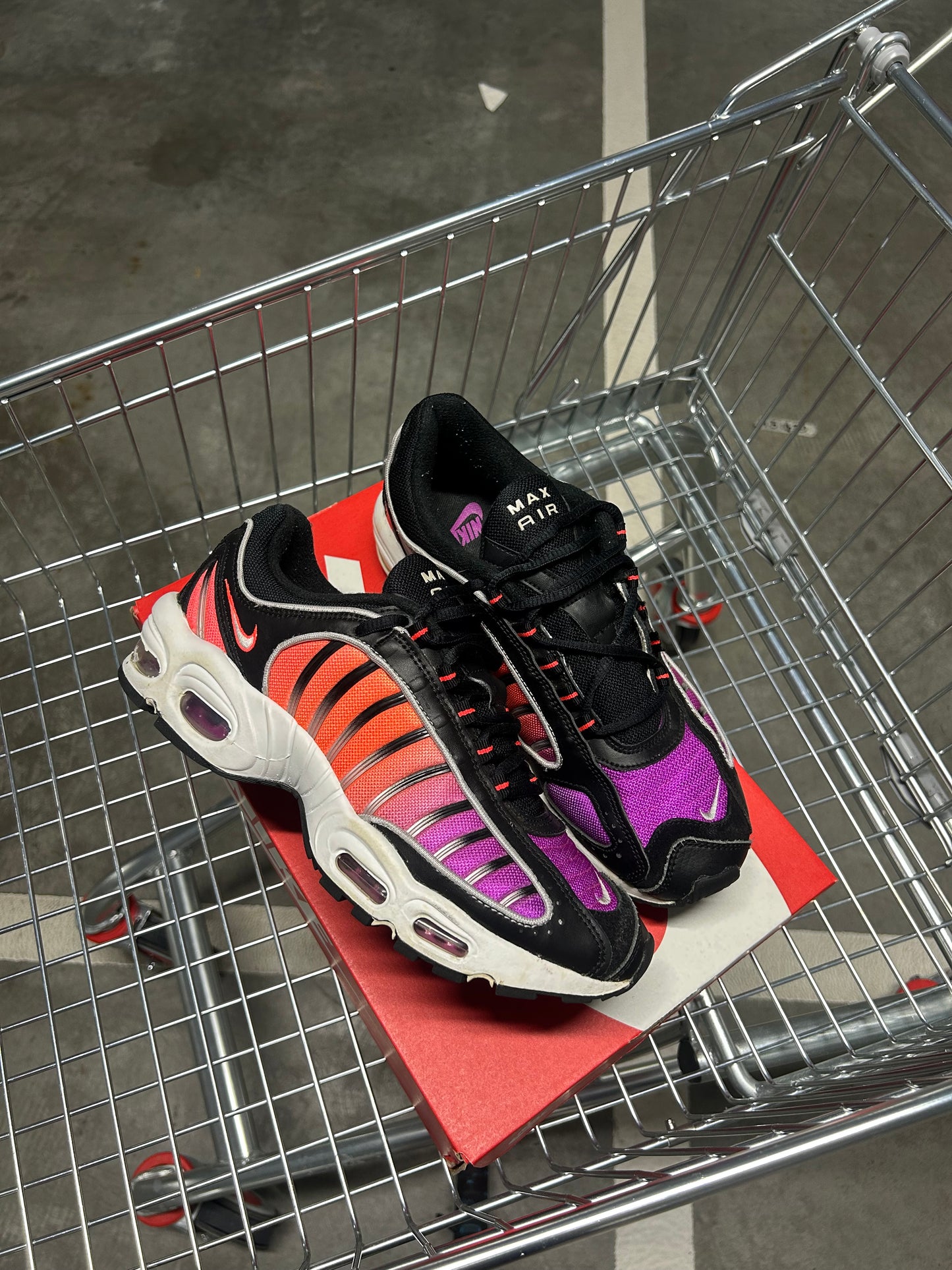 Nike Tailwind 4 Suns Men’s US9