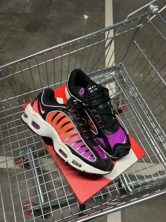 Nike Tailwind 4 Suns Men’s US9