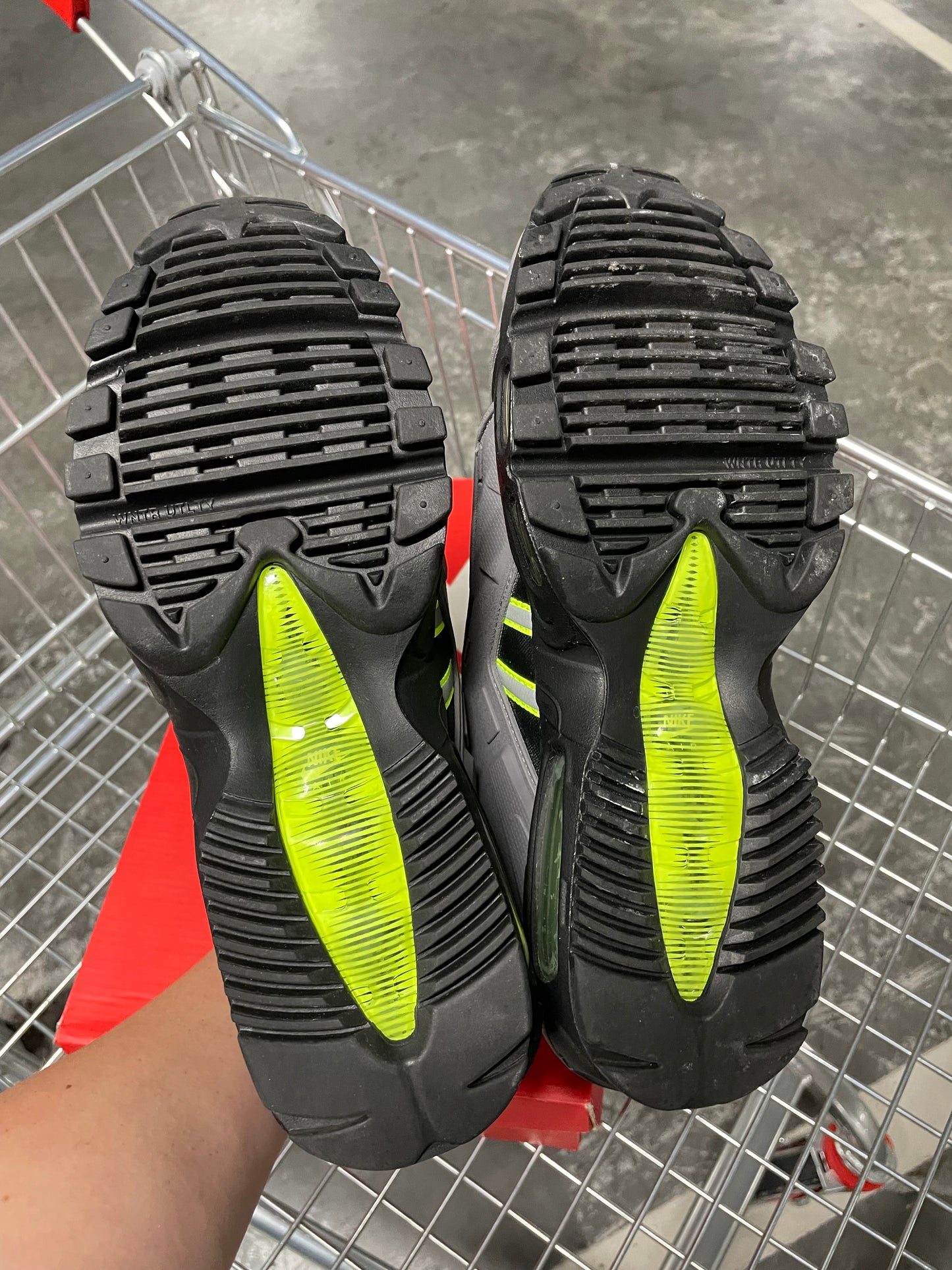 Nike NDSTRKT Air Max 95 Neon US9 Men’s