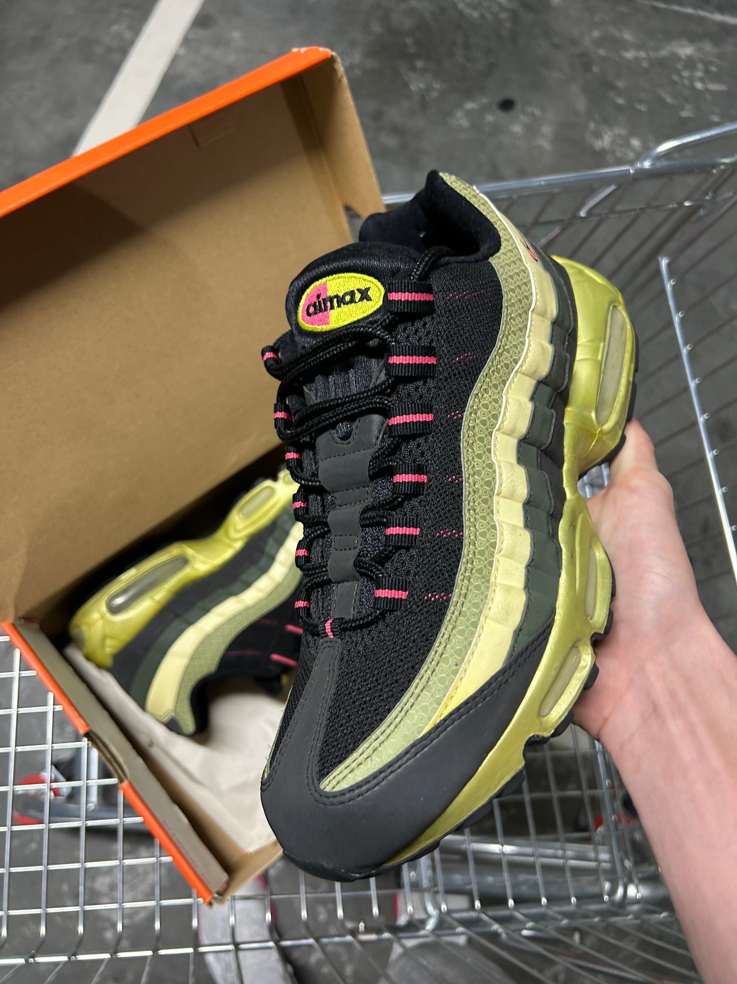 Nike Air Max 95 Premium Black Flamingo Pilgrim (2007) US9 Men’s