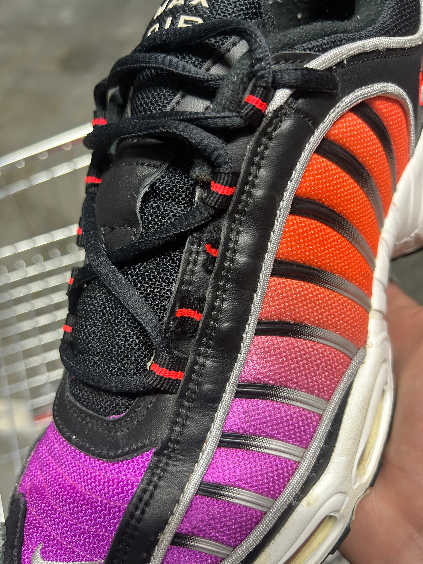 Nike Tailwind 4 Suns Men’s US9