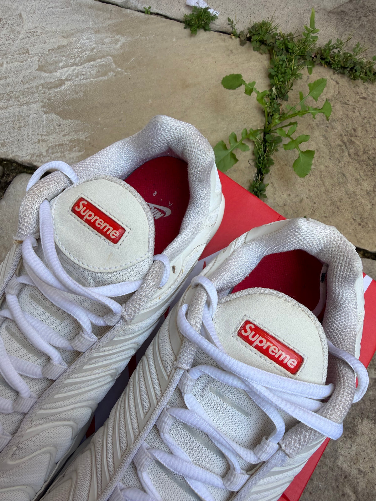 Nike Air Max Plus X Supreme “White” US9 Men’s