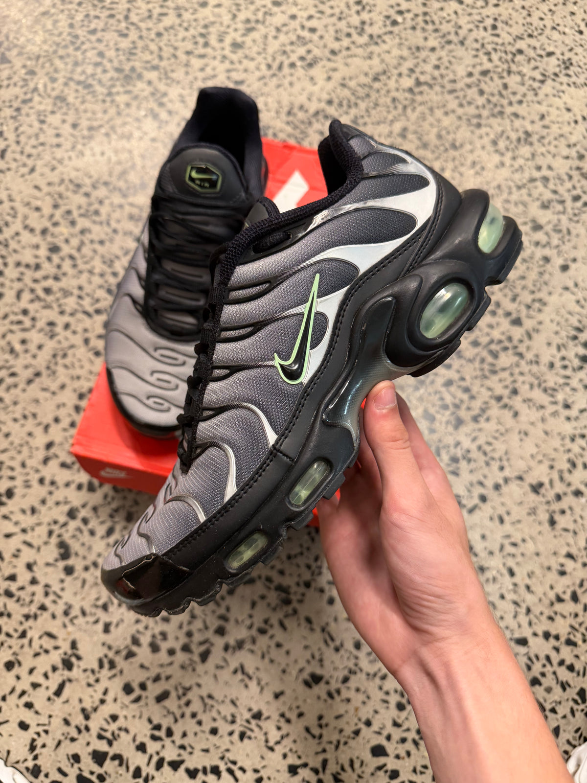 Nike Air Max Plus Particle Grey/ Phantom US9 Men’s
