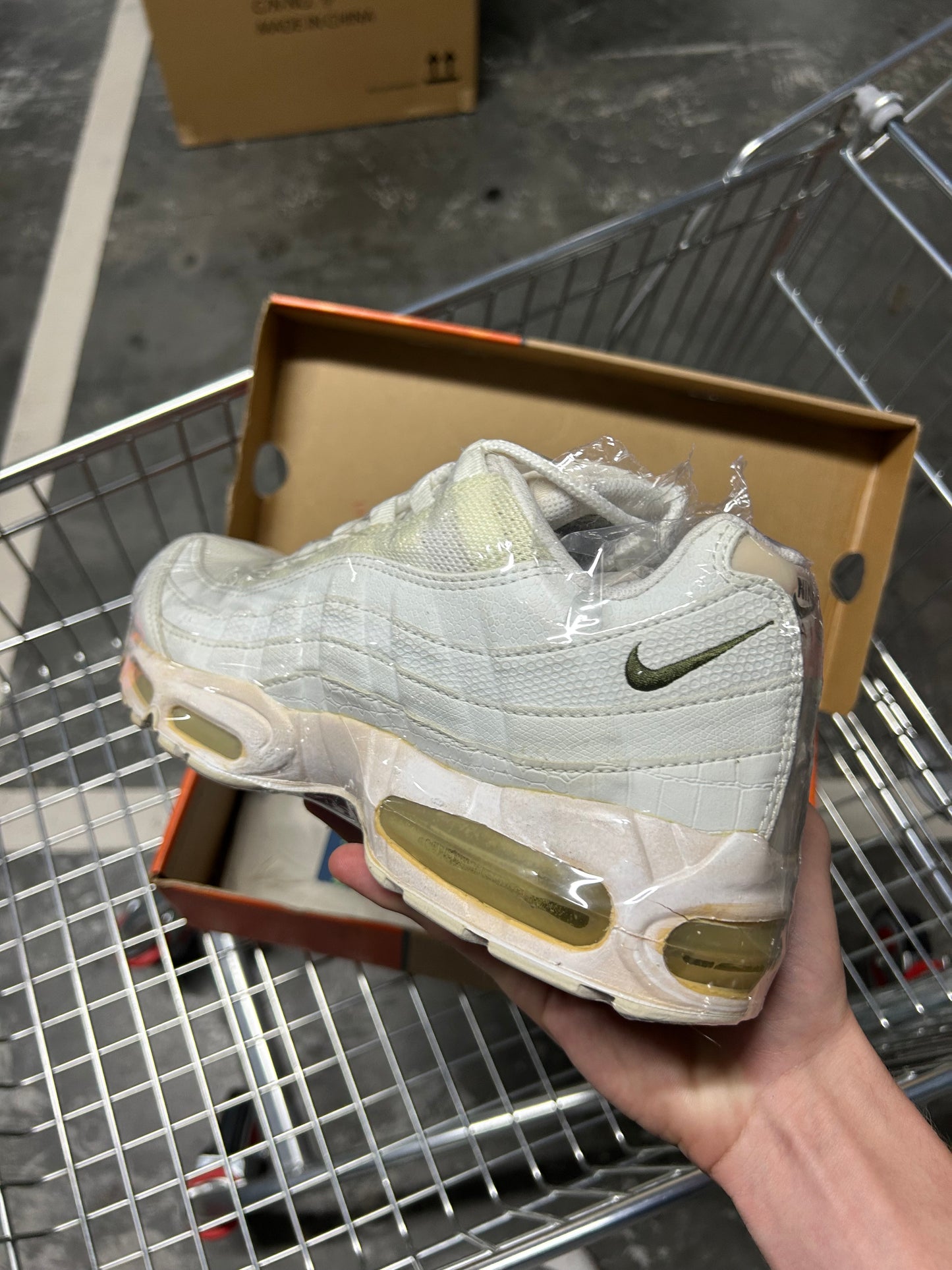 Nike Air Max 95 White Monsters (2001) US9 Mens