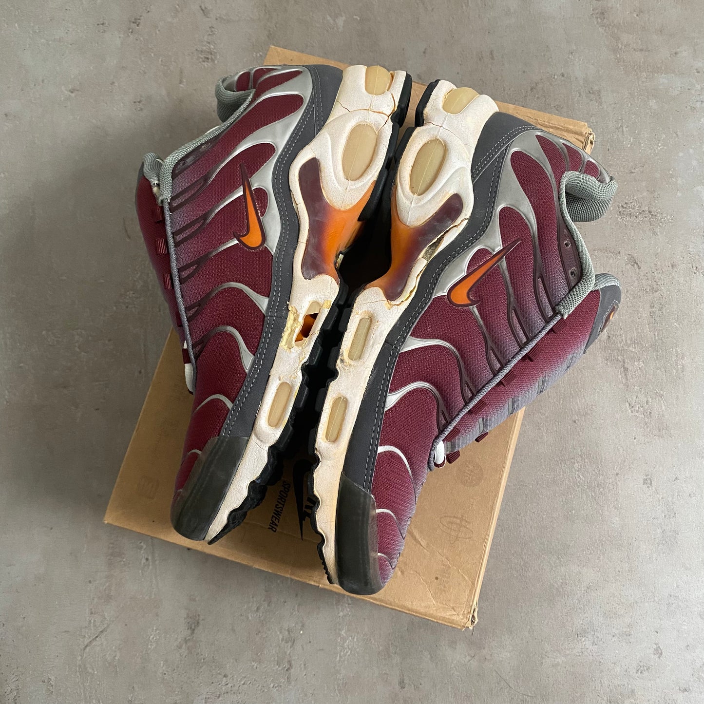 Nike Air Max Plus "Women's Burgundy" (1999) US12 Women's/ 10.5 Men's