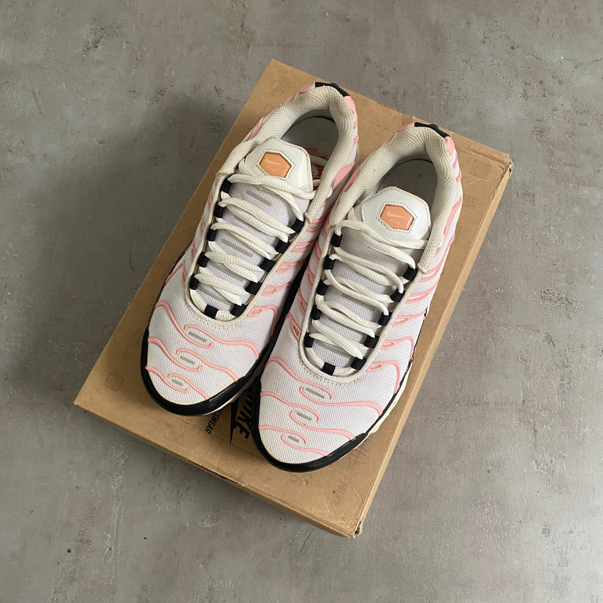 Nike Air Max Plus "Pastel Pink" (2011) US8 Women's