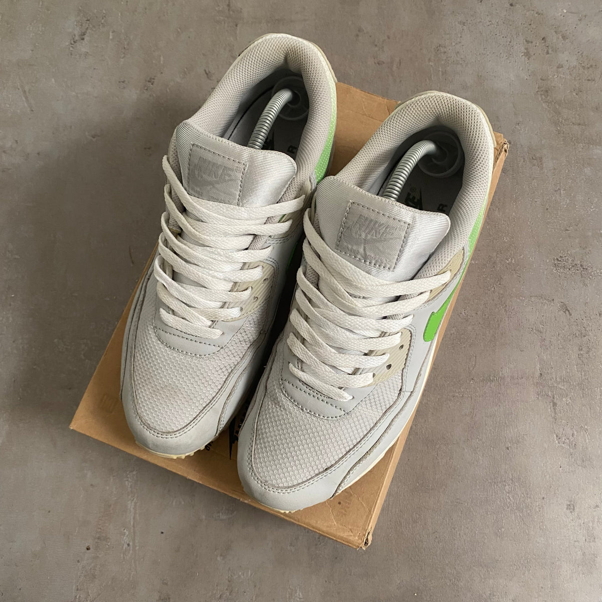 Nike Air Max 90 "Green Fade" (2008) US10.5 Men's