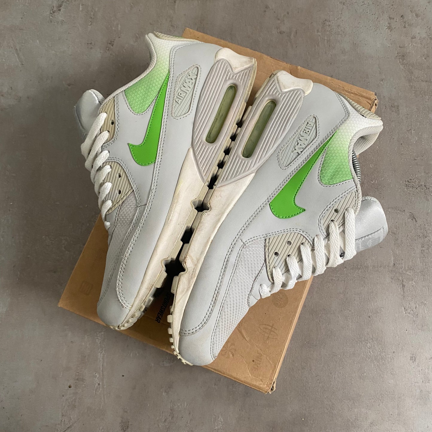 Nike Air Max 90 "Green Fade" (2008) US10.5 Men's